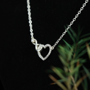 Wholesale 925 Sterling Silver Moissanite <b>Infinity</b> Heart Link Chain Necklace Trendy Jewelry for Women Perfect Gift - Product Image 6