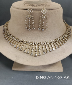 Twini Classic Fashionable CZ American Diamond Ad Mehandi Brass <b>Statement</b> <b>Necklace</b> Flower Design Trendy Imitation Pearl Women's - Product Image 3