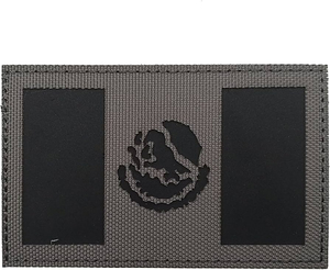 Parche con Logotipo Personalizado Cortado con Láser |   Etiqueta de Marca de Alta Definición y Precisión para Ropa Deportiva y Bolsos |   Calidad de Exportación Premium - Product Image 1