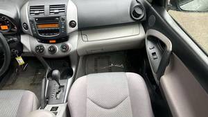 USED 2008 Toyota RAV 4 - Product Image 4