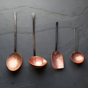 Juego de Cucharones de Cobre de Alta Calidad con Mango Largo y Plano de Diseño Moderno para Bodas, Hogar y Hotel al Precio Más Bajo - Product Image 2