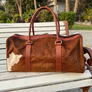 Bolsa de Viaje de Cuero Vacuno, Estilo Vintage, con Cierre, Ligera, Unisex, para Fin de Semana, Modelo LHDB-0131 - Product Image 1