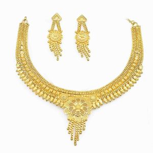 Collares Cortos de Latón con Microincrustaciones de Oro de 14K, 18K y 24K al por Mayor, Collares de Moda, Joyería de Diseño Tradicional, Cadena con Patrón de Flores - Product Image 4