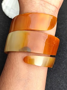 Brazalete de cuerno de búfalo hecho a mano, brazalete pulido de cuerno para mujer, estilo natural, ecológico, color natural con tamaño personalizado - Product Image 3