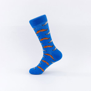 Chaussettes décontractées de style urbain, matière respirante, ajustement confortable, parfaites pour un usage régulier et des tenues décontractées - Product Image 1