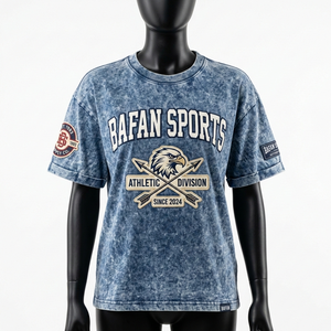 Camiseta Acid Wash para Mujer, 220 GSM, Algodón Suave, Color Azul Stone Wash, Estilo Urbano, Logotipo Personalizado - Product Image 4