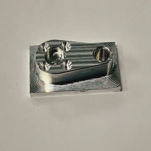 Service de fraisage CNC en acier inoxydable Viet Nam avec technologie d'électroérosion à fil - Product Image 4