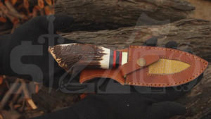 Cuchillo de caza OEM Wirecut de acero de Damasco, tipo Skinner, con mango de asta de ciervo, hoja fija, para camping, actividades al aire libre y EDC, con funda de cuero. - Product Image 2