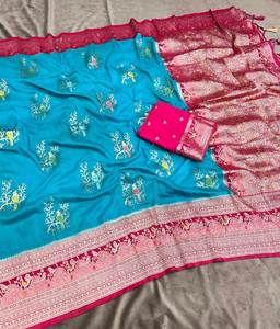 Sari en soie douce de style boutique avec tissage riche et finition de bordure en piping - Product Image 4