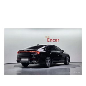 Kia K5 Noblesse 2023, 33,312 km, Caja de Cambios Automática, Asientos de Cuero, Cámara Trasera, Volante a la Izquierda - Product Image 2