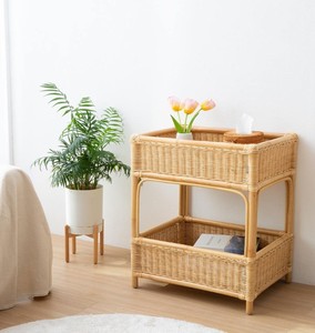 Chariot de rangement artisanal en rotin naturel avec paniers tissés à 2 niveaux, étagère roulante autoportante pour le bureau et la décoration intérieure - Product Image 3