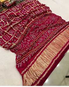 Sari Bandhej Ghatchola de Seda Pura Hecho a Mano de Lujo - Product Image 6