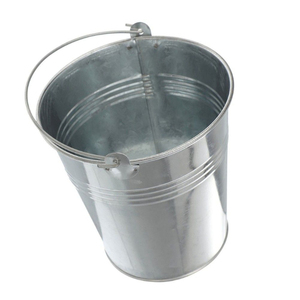 Seau en métal galvanisé robuste avec poignée en bois pour le nettoyage commercial, le transport de glace et de bière - Prix de gros - Product Image 4