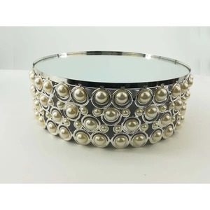 Round Stainless Steel Cake Platter With Pearl Beaded Edge For Elegant Display - Product Image 5