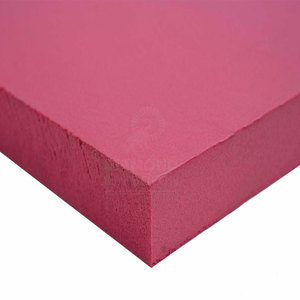 Panneau d'isolation XPS haute densité en matériau durable, qualité FR, pour l'isolation thermique dans les applications murales, de toiture et de sol. - Product Image 6