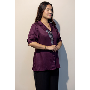 Camisa EURELLA Wine Giza de Algodón Elegante Premium para Mujer, Moda Casual para Uso Diario - Product Image 3