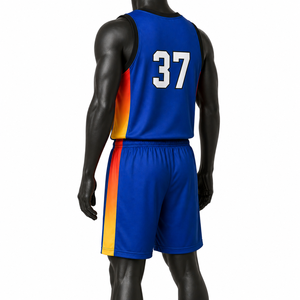 Nuevo Conjunto de Uniforme de Baloncesto Azul con Paneles Laterales en Degradado, Jersey y Pantalones Cortos Transpirables de Poliéster Sublimado para Hombre - Product Image 3
