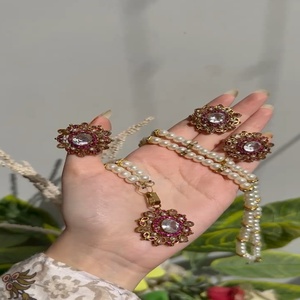 Joyería _ 2026 Impresionantes Diseños de Joyería para Bodas Modernas y de Estilo Asiático, Accesorios y Estilo Nupcial, Impresionante Joyería para Bodas - Product Image 3