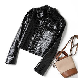 Chaqueta de Cuero Genuino de Piel de Oveja para Mujer, Transpirable, Impermeable, Estilo Casual Biker con Forro de Nailon - Product Image 2