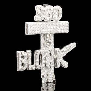 Pendentif pour homme en alliage plaqué or, style hip-hop, serti de CZ, Alpha Prime - Product Image 2