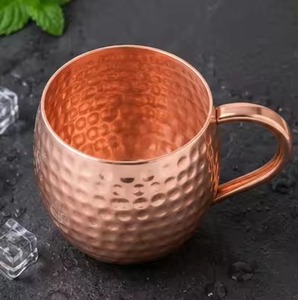 แก้วน้ำทองแดงทรงกลมลายตอกแบบดั้งเดิมพร้อมฝาปิด - Product Image 1