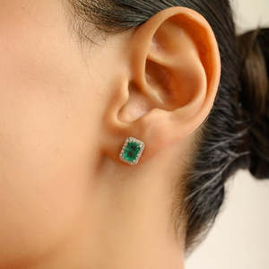 18K Gold <b>Emerald</b> Cut Diamond <b>Stud</b> <b>Earrings</b> 1.36ct IGI Certified - Product Image 1