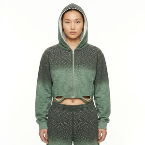 Sudadera con capucha para mujer, estilo crop, con efecto lavado, pedrería y dobladillo desgastado, manga larga, estilo streetwear, top de moda, venta al por mayor en EE. UU. - Product Image 2