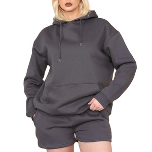 Ensemble de survêtement décontracté pour femmes, sweat-shirt oversize et short, couleur unie, en molleton de coton, deux pièces, style automne - Product Image 1