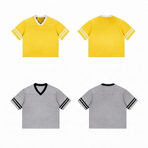 เสื้อฟุตบอลอเมริกันสีเหลือง คอวี พิมพ์ลายแบบซับลิเมชั่น ผ้าตาข่ายโพลีเอสเตอร์ 100% สำหรับทุกเพศ ปรับแต่งชื่อทีมได้ แห้งเร็ว - Product Image 1