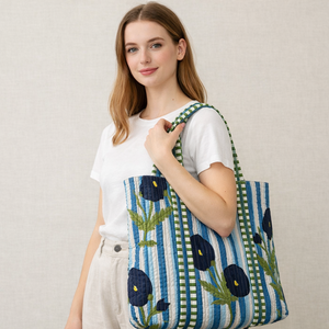 Bolso Tote Bordado con Diseño Floral Índigo de RAJASTHANI TEXTILE, Resistente al Agua, Hecho a Mano, con Cierre Abierto, para Compras, Todas las Temporadas - Product Image 1