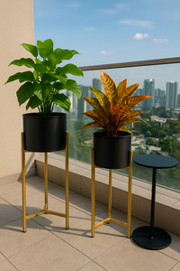 Support de pot de fleurs en métal haut de gamme 2027 avec pot noir, design artisanal durable pour pots lourds et décoration intérieure élégante - Product Image 4