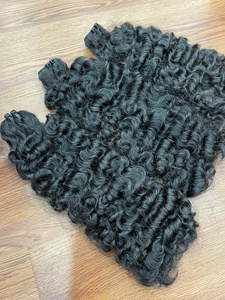 Meilleure extension de cheveux bouclés birmanes à la vapeur, couleur noire naturelle, extension de cheveux humains vietnamiens, plusieurs longueurs, prête à être expédiée - Product Image 3