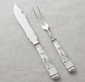 Juego de cuchillo y tenedor para queso de acero inoxidable, 2 piezas, con mango floral en relieve, utensilios para queso para uso doméstico - Product Image 1