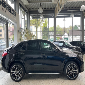 Mercedes Benz GLE 450d AMG Coupé 4MATIC Toit Panoramique Système Audio Burmester SUV de Luxe Diesel Automatique - Product Image 2