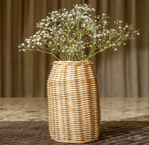 Vase en verre tissé à rayures contrastées noires, qui apporte un caractère côtier chic aux tables, disponible à prix de gros. - Product Image 4