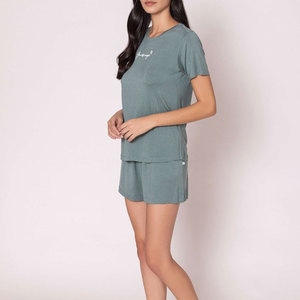Conjunto de 2 Piezas de Shorts de Punto para Mujer, Manga Corta, Cuello Redondo, Corte Regular, Transpirable, Casual, para Todas las Temporadas, Verde Sólido, Estilo Urbano - Product Image 2