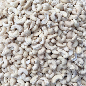 Best Rate Raw Cashew <b>Nuts</b> Cashew <b>Nut</b> Price In Vietnam Cashew <b>Nuts</b> Wholesale Exported To Dubai, EU, Middle East - Product Image 1