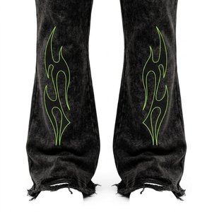 Conjunto Deportivo con Capucha para Hombre, Color Negro con Diseño de Llama Verde, Ropa Urbana de Algodón, Sudadera y Pantalones Largos con Cordón Ajustable, para Otoño - Product Image 4