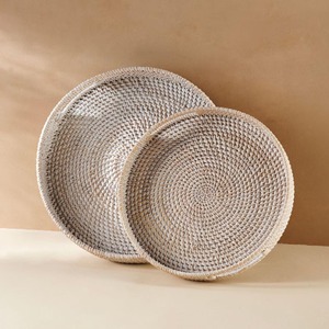 Plateau décoratif moderne en rotin tressé à la main pour plantes, idéal pour anniversaires, usage quotidien, réceptions de fêtes, collection artisanale rustique pour la maison. - Product Image 6
