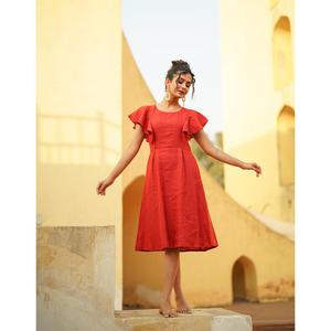 Vestido maxi informal estilo bohemio para mujer, vestido midi holgado y cómodo de algodón y lino rojo con cuello redondo y manga corta - Product Image 3