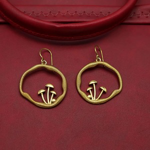 Pendientes de Latón con Textura Lisa, Acabado Sólido, Fabricación Personalizada, Artículo al por Mayor - Product Image 2