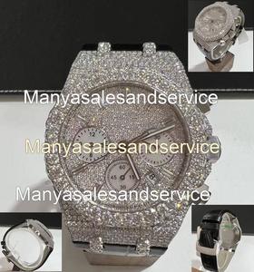 Montre chronographe en acier inoxydable avec cadran en verre, incrustée de diamants Moissanite VVS, étanche 10 bars, bracelet et fermoir - Product Image 3