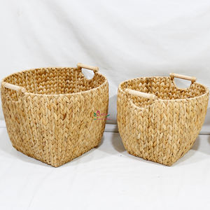 Paniers de rangement écologiques en jacinthe d'eau avec poignées en bois, organisateur tressé polyvalent pour la maison, la lessive, Artex Dong Thap SD9749H - Product Image 4