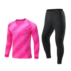 Uniforme de gardien de but de football de qualité supérieure, léger, confortable, tissu extensible avec service de conception personnalisée - Product Image 1
