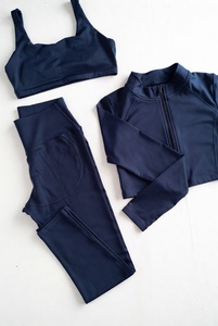 Ensemble de yoga 3 pièces pour femme, grande taille, respirant, écologique, séchage rapide, avec leggings et ceinture à logo imprimé torsadé sur le devant – Vente en gros - Product Image 1