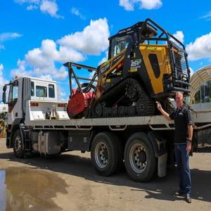 Cargadora Compacta de Orugas ASV RT135 en Buen Estado, de Calidad Premium, para Trabajo en Todo Tipo de Terreno - Product Image 1