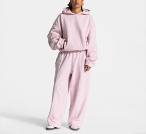 Ensemble de survêtement tendance pour femme, coupe oversize personnalisée, avec capuche et pantalon de jogging à taille élastique et passepoil blanc, à prix de gros avantageux - Product Image 1