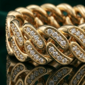 Anillo RCK Global Cuban Link con Moissanita VVS1, Plata de Ley 925 y Oro de 10k, Cadena Iced Out, Pasa Prueba de Diamantes, Unisex - Product Image 3