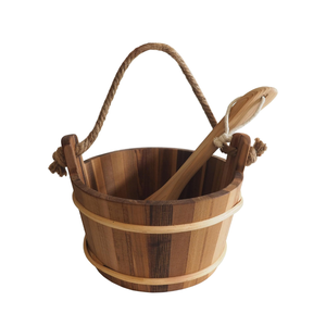 Panier et louche de sauna en bois de pin naturel de haute qualité avec poignée en corde, fabriqués à la main au Vietnam - Product Image 1