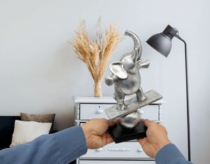 Figurine d'éléphant en argent, sculpture artistique en métal, décoration de table, thème animal contemporain, décoration pour la maison et le bureau - Product Image 6